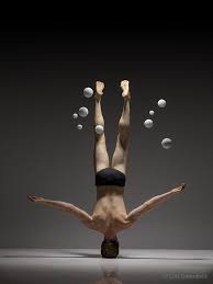 Lois Greenfield's Mesmerizing Photos of ...