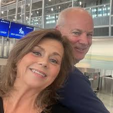 wcco speechless...I am absolutely speechless of any words I can say around  children. Esme Murphy's "interview" with Greg Bovino was beyond the pale. I  know that CBS bowed the knee to this