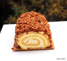 Buche Roulee 2018 Biscuit Viennois Et Ganache Yuzu Simple Et Tres Acidulee Biscuits Viennois Biscuits Alimentation