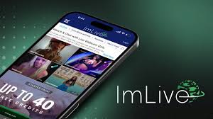 Top Voyeur Cams for Kinks: Spying Has Never Been This Sexy (2025)