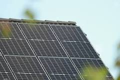 5 Merek Panel Surya Terbaik untuk Rumah Anda - Atonergi