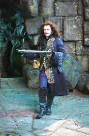 Peter Pan 2003 As Mr Darling He S The Emotionally Absent But Dapper Dad But In Neverland He S A In 2020 Peter Pan 2003 Jason Isaacs Captain Hook Peter Pan