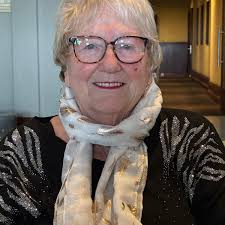 entrepreneurs Does anyone recognise this couple? I think they left Colne,  East Lancs in the 1930s and set up business here.