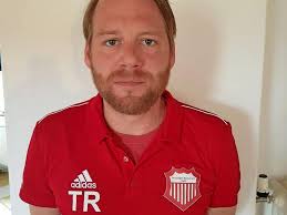 LaBo“-Reserve: Mit „dreckigem Fußball“ zum ersten Sieg