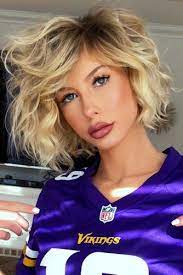 Short straight hairstyles a short straight hairstyle is the kind of hairstyle you'd wear to almost any laid back occasion or outing. Pin On Hair