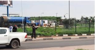 The united states mission to nigeria has advised its citizens in the country to avoid the june 12, 2021 protests which will take place on saturday in several parts of the country. I2swelwibmjnlm