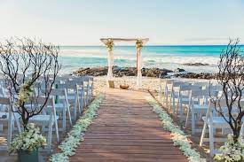 See The Fairmont Orchid Hawaii On Weddingwire Wedding Venues Beach Wedding Venues Hawaii Romantic Beach Wedding