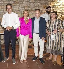 Check spelling or type a new query. Polyasxolos Na Twitterze Mhn 3exname Tis Kamarwtes Fwtografies Me Ton Star Toy E8niko8eatro Markoylakhs Mareba Keramews Keramews Edw Keramews Paraithsoy Keramews Mendwnh Mendwnh Paraithsoy Koylhs Mhtsotakhs Anemelos Prw8ypoyrgos