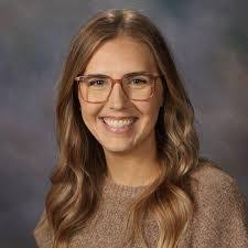 Romie Williams's Instagram, Twitter & Facebook