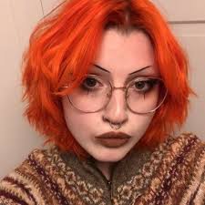 Madison Flowers (@Okayest_Model)