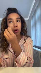 Layla Eleni Vanity Tour