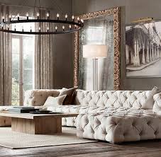 Nuestro sofá rosa más vendido junto a la nueva butaca gris de terciopelo. Camino Vintage Candelabra Round Chandelier 50 Home Decor Home Interior
