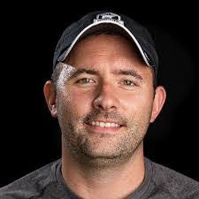 Jay Streeter's Instagram, Twitter & Facebook