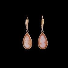 Boucles D Oreilles Camee En Or Et Coquillage