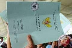 Karena developer properti berbentuk badan hukum perseroan terbatas (pt) maka sertipikat induk itu harus atas nama pt tersebut. Pedoman Penerbitan Sertifikat Tanah Secara Sporadik Setelah Tahun 1997 Sumbartoday