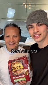 Jeff Basco's Instagram, Twitter & Facebook