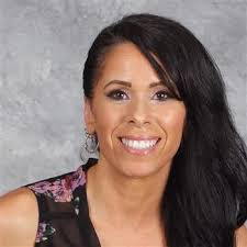 Lisa Bohne's Instagram, Twitter & Facebook