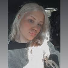 Best photographers for a decent price?? Just wanting family photos done!