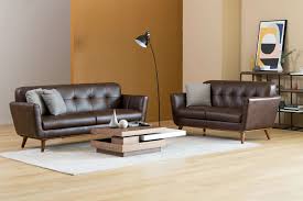3.9 out of 5 stars. Why Getting A Leather Sofa Is A Good Idea Castlery United States