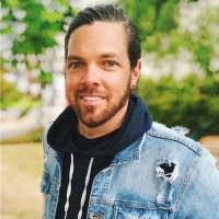 Adam Herd's Instagram, Twitter & Facebook