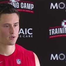 Chiefs new punter Matt Araiza glad to land with the Chiefs