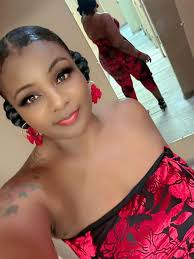 ♥️LISTEN: Give me a reason to come outside❣️ Babyyyyy I'm Coming ♥️🖤