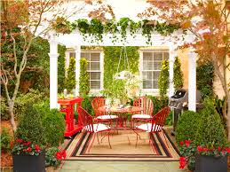 We're so concerned with how to make the inside of our houses look beautiful that we often forget about the exterior. Garden Outdoor Wall Decor Diy Home Design Ideas Calm And Charming Outdoor Wall Decor Diy