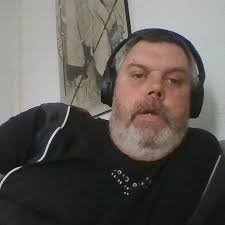 Stream Arthur Wynn Jones