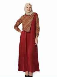 Berbagai macam pilihan kombinasi warna cerah tersedia untuk anda, seperti memotong blok. 100 Inspirasi Model Gamis Batik Kombinasi Kain Polos Terbaru 2019 Wikipie Co Id