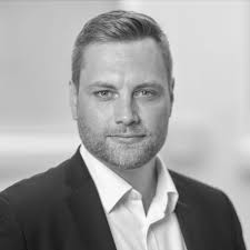 In diesem Video durfte ich das erste mal einen Gast begrüßen: Martin  Wesener von der Allianz Agentur Wesener in Bad Vilbel. In einem  kurzweiligen Interview konnten wir einige wichtige Themen aufgreifen rund