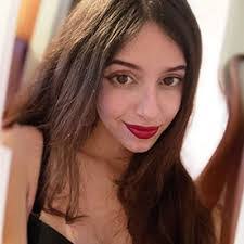 Victoria Pereira's Instagram, Twitter & Facebook