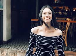 Selin genç boy kilo, kimdir nereli yaşı burcu saç ve göz rengi. Bir Zamanlar Cukurova Konusu Karakterleri Ve Oyunculari Liste Film