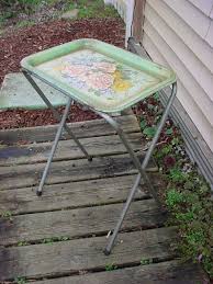 Vintage Folding Metal Tv Tray Table With Roses Floral Design Metal Tv Trays Tray Table Tv Tray Table