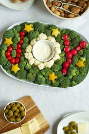 A Veggie Tray For The Holidays Modern Parents Messy Kids Christmas Veggie Tray Veggie Tray Christmas Snacks