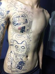 25, con quạ xăm trên ngực.trước khi xem những mẫu tattoo con mèo đẹp nhất cho nam nữ mời bạn tìm hiểu ý nghĩa hình xăm con mèo thần tài đã nhé tuyển tập hình xăm hoa văn cho nam & nữ. 105 Hinh XÄƒm Daruma Bua May Máº¯n Giup Chá»§ Nhan VÆ°á»£ng Khi Tai Lá»™c