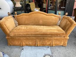 Check spelling or type a new query. Fit For A King Knole Estate Style Sofa By A Rudin Casa Victoria Vintage Furniture On Los Angeles Sunset Boulevard
