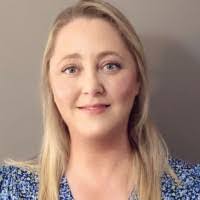 Bernadette Rowan's Instagram, Twitter & Facebook