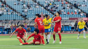 Jun 27, 2021 · américa e atlético venceram, neste domingo, seus primeiros jogos nas oitavas de final da série a2 do campeonato brasileiro feminino.as spartanas receberam o vasco e venceram por 2 a 0, enquanto. Com Show De Marta Brasil Goleia China Por 5 A 0 Na Estreia Do Futebol Feminino Nas Olimpiadas Jogada Diario Do Nordeste