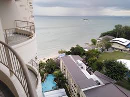 It offers spectacular panoramic view of the straits of malacca, all from your own private balcony, so that you can really experience the fun and the excitement of penang while staying with us in rainbow paradise. Value For Rm Review Of H Suite At Rainbow Paradise Tanjung Bungah Malaysia Tripadvisor