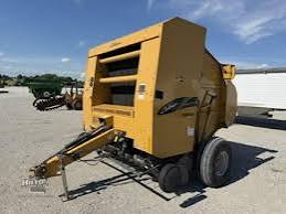 Challenger RB563A AutoCycle Baler