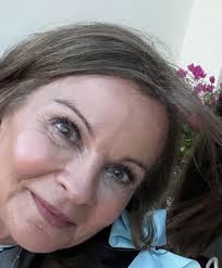 Daily Thread May 17, 2025 🧵 : r/laurenkaysimssnark_