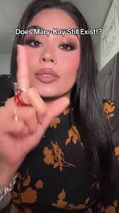 Nostalgic Mary Kay Lip Glosses: Beach Bronze & More