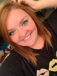 Ashley Renner's Instagram, Twitter & Facebook