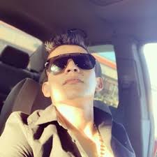 liana sandoval (@lianasandoval8)