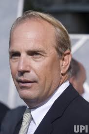 Photo: GUARDIAN Ã MOVIE WORLD PREMIERE IN WASHINGTON DC