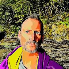 Craig Elmer-White (@Craggle13)