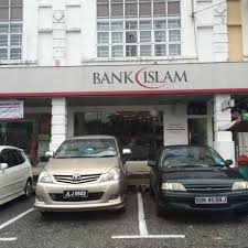 Starting with 30 pioneering staff, bank islam's first year of operation was conducted by its temporary headquarter at the first floor of kompleks jemaah haji at subang, selangor. Bank Islam Bank In Johor Bahru