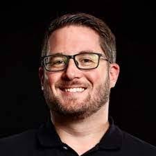 Andrew Keck's Instagram, Twitter & Facebook