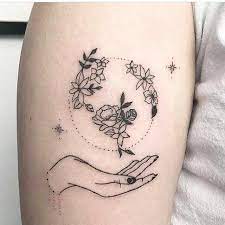60 Simple And Small Tattoos Ideas For You Small Shoulder Tattoos Rose Tattoos For Women Tattoos For Women