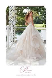 For australia, the ee20 diesel engine was first offered in the subaru br outback in 2009 and subsequently powered the subaru sh forester, sj forester and bs outback. 53 Inspiration Volantbrautkleider Ideen In 2021 Hochzeitskleid Trend Brautmode Hochzeitskleider Prinzessin